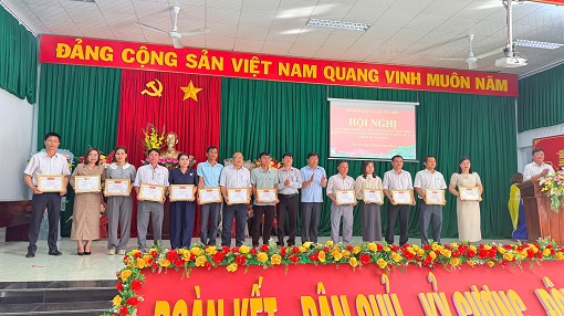 z7649872560072-516c57675856051e81ecdaee673b359c